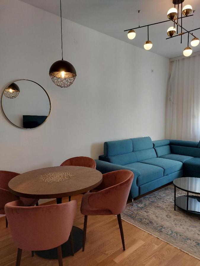 Apartamento Kej Danube Lux Free Garage Novi Sad Exterior foto